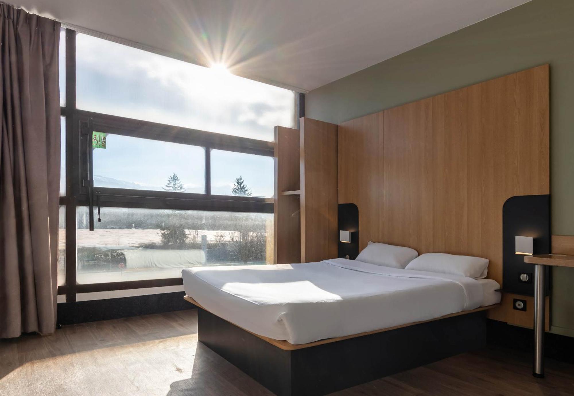 B&B HOTEL Grenoble Centre Verlaine Extérieur photo
