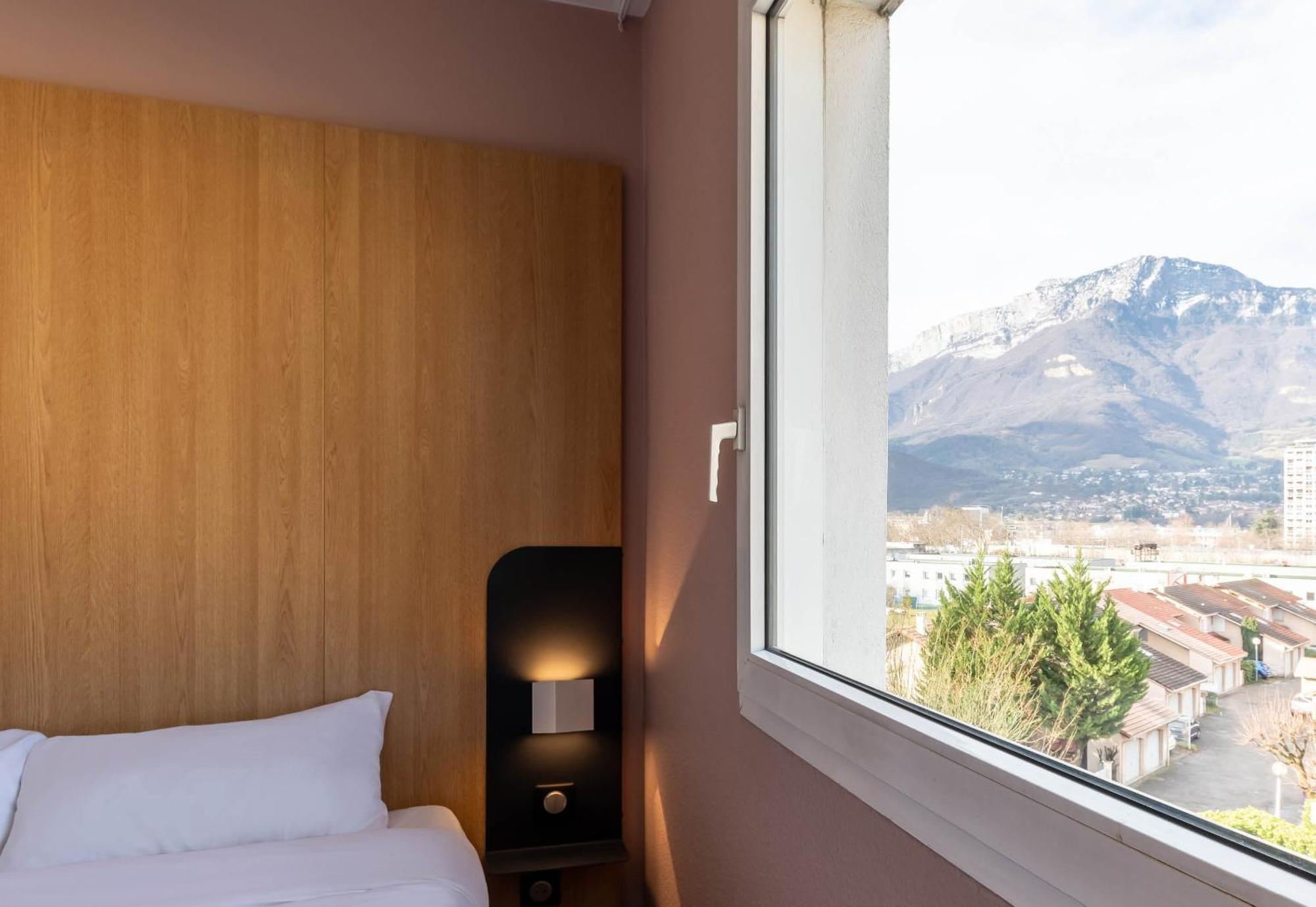 B&B HOTEL Grenoble Centre Verlaine Extérieur photo